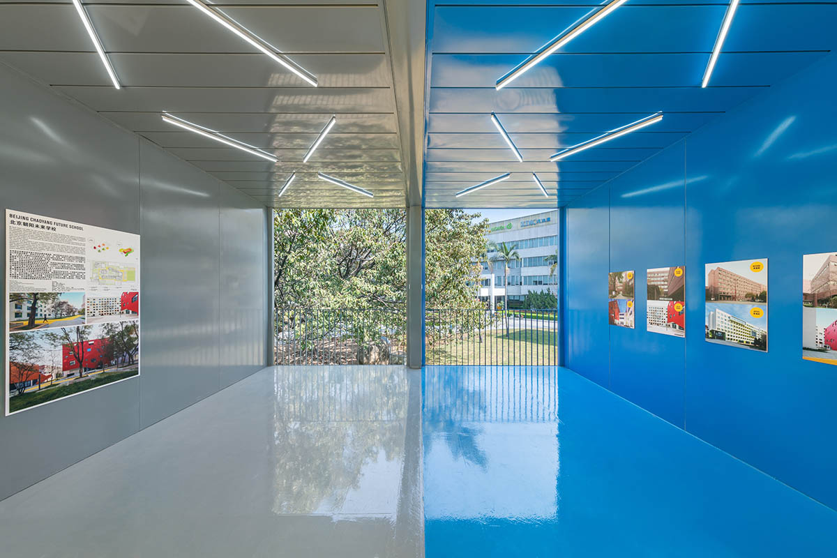 Crossboundaries installed a pop up school made from shipping containers in Shenzhen