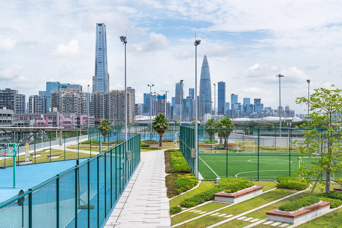 Crossboundaries converts old unused rooftop into a 1.2-km