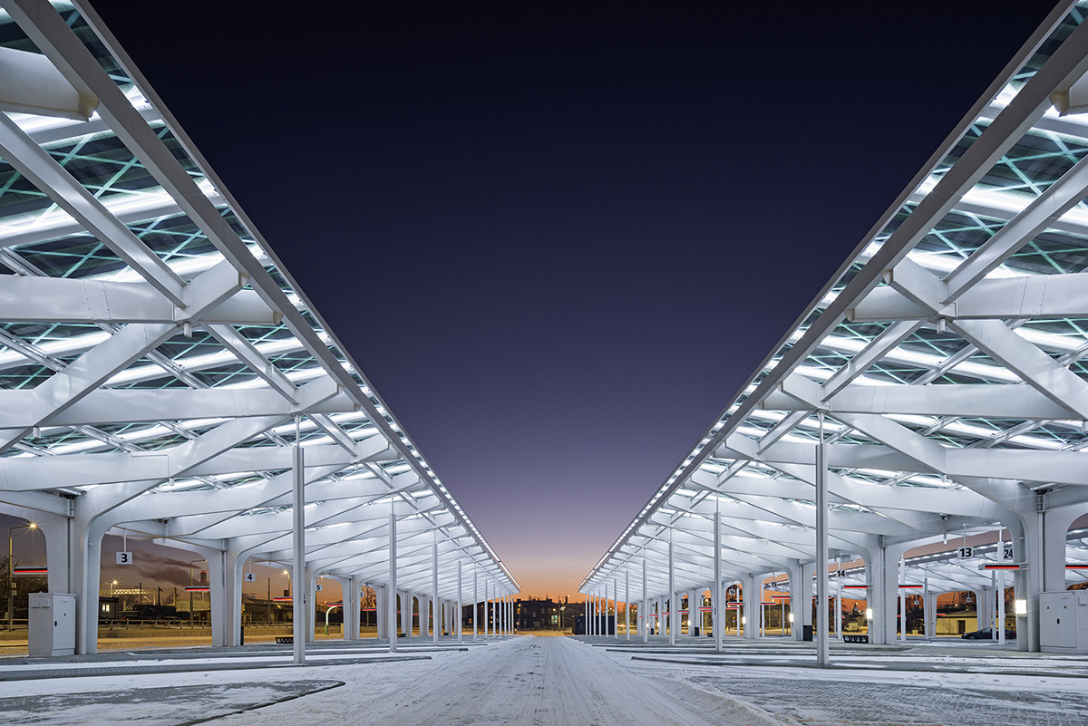 Organic tree-like columns are combined with linear canopy for Metropolitan Station in Lublin 