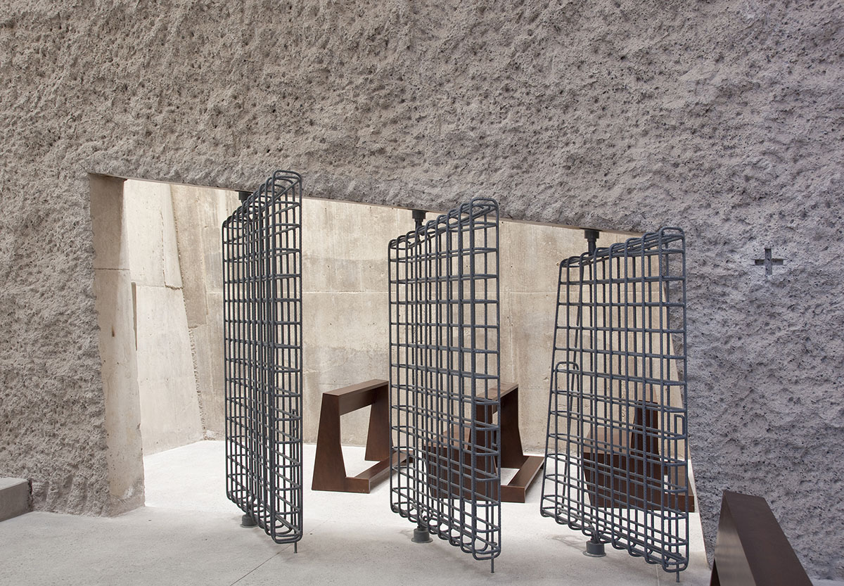 Menis Arquitectos designs church and community centre in Spain with four massive concrete volumes 