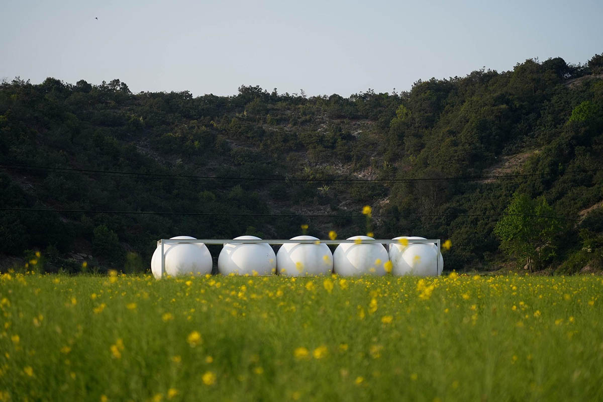 Practice on Earth and Increments Studio complete inflatable structures in Ningbo, China
