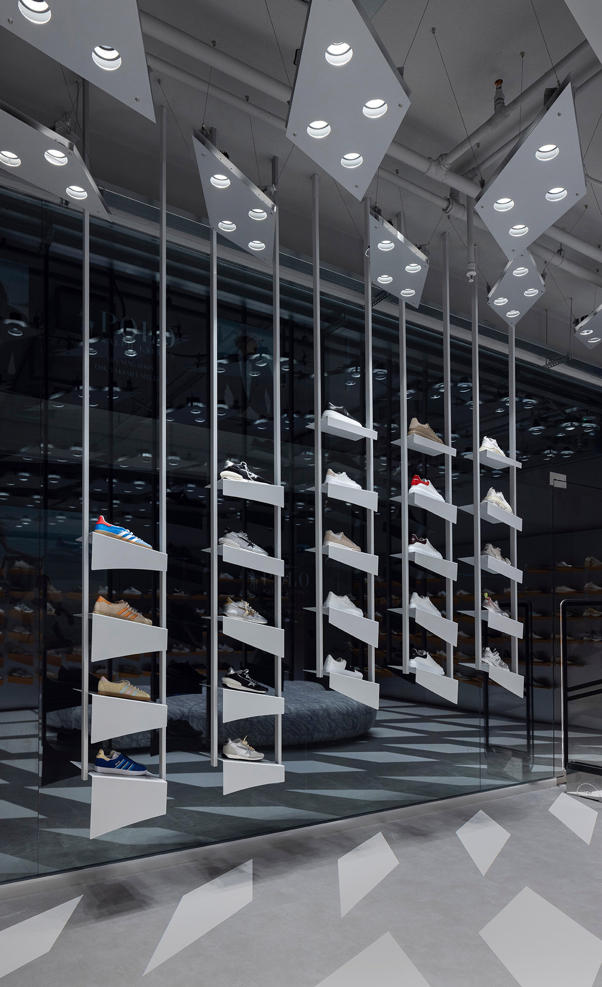 Salon Alper Derinbogaz transforms sound waves into architectural elements for a retail store