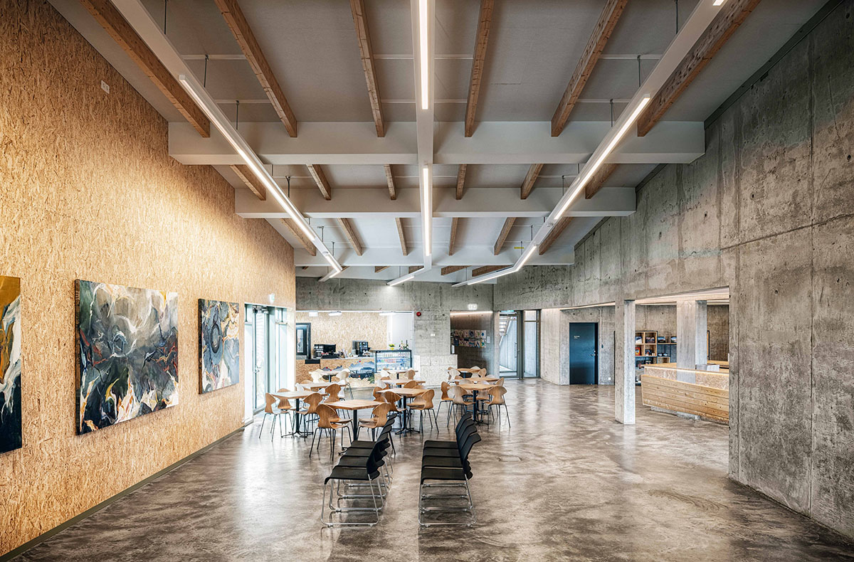 Arkis Architects embraces nature with Glacial Cape, a sustainable blend of nature and culture