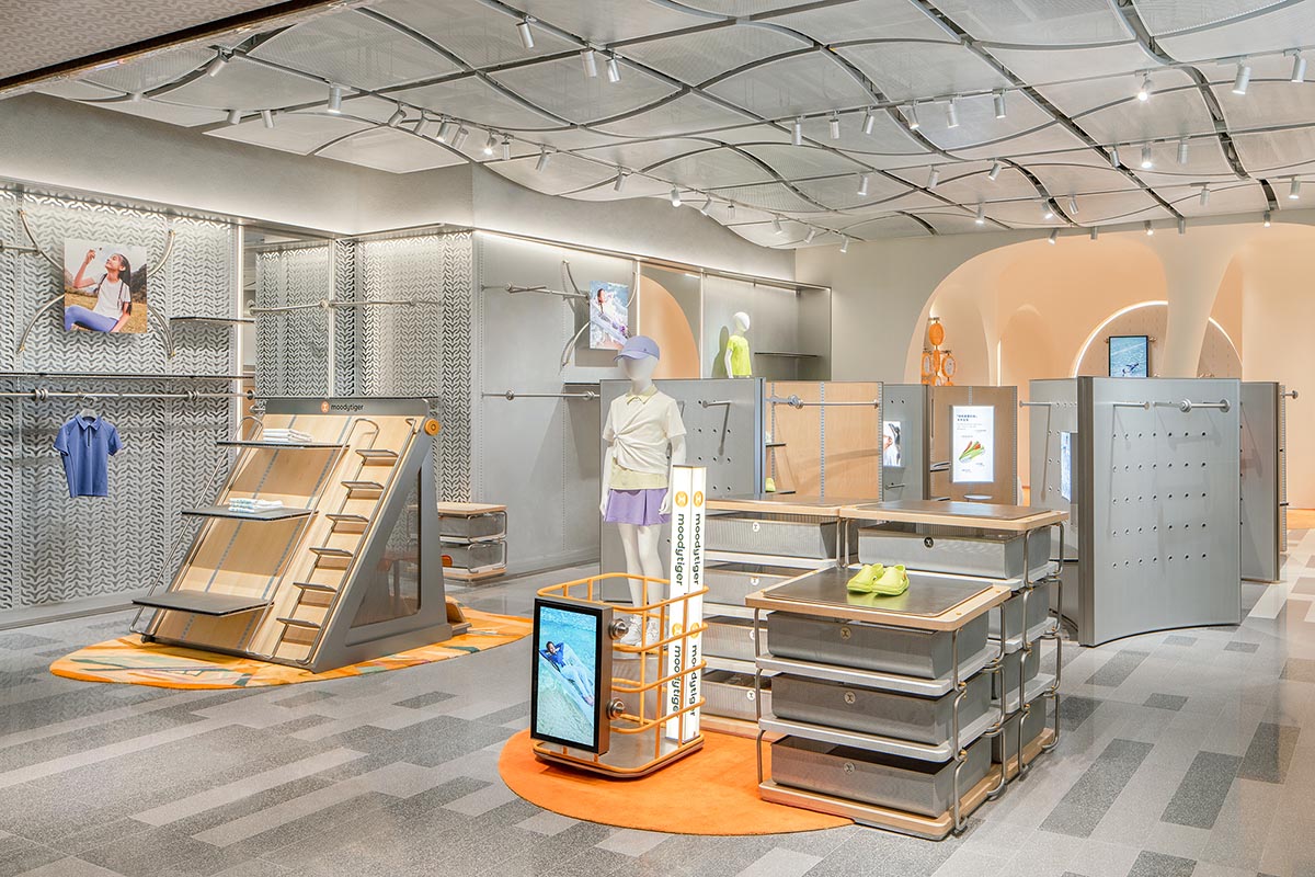 Sò Studio merges educational games with spatial design for a sports brand in Shanghai 