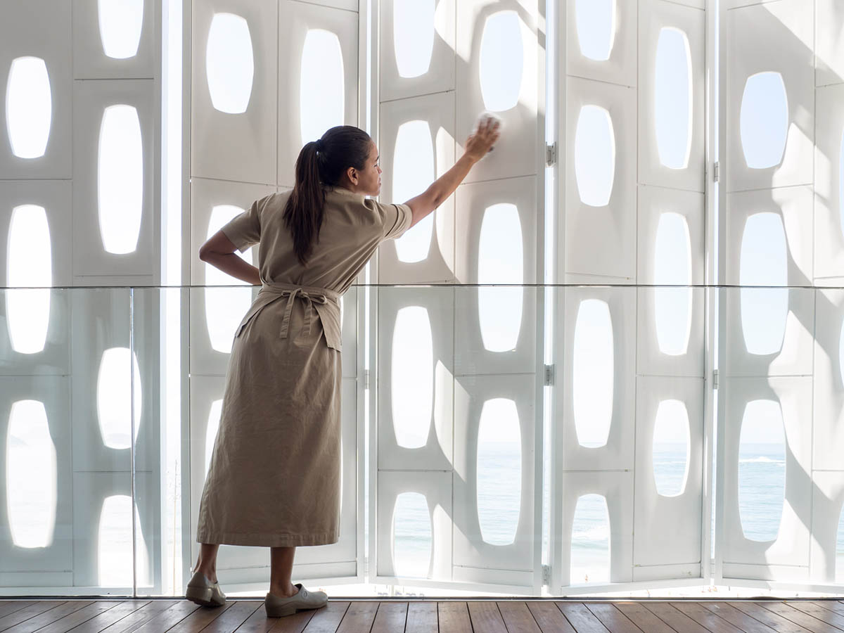 Oppenheim Architecture and Studio Arthur Casas' hotel features lacework-looking façade in Brazil