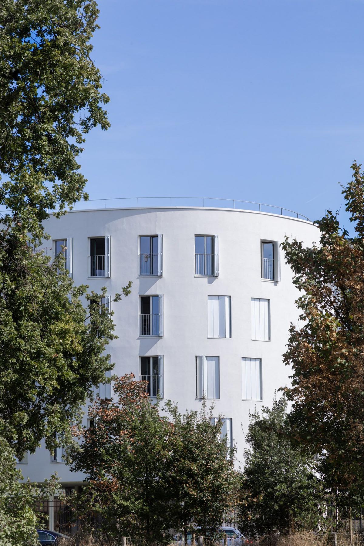 SANAA's social housing complex composed of organic forms in Paris photographed by Vincent Hecht