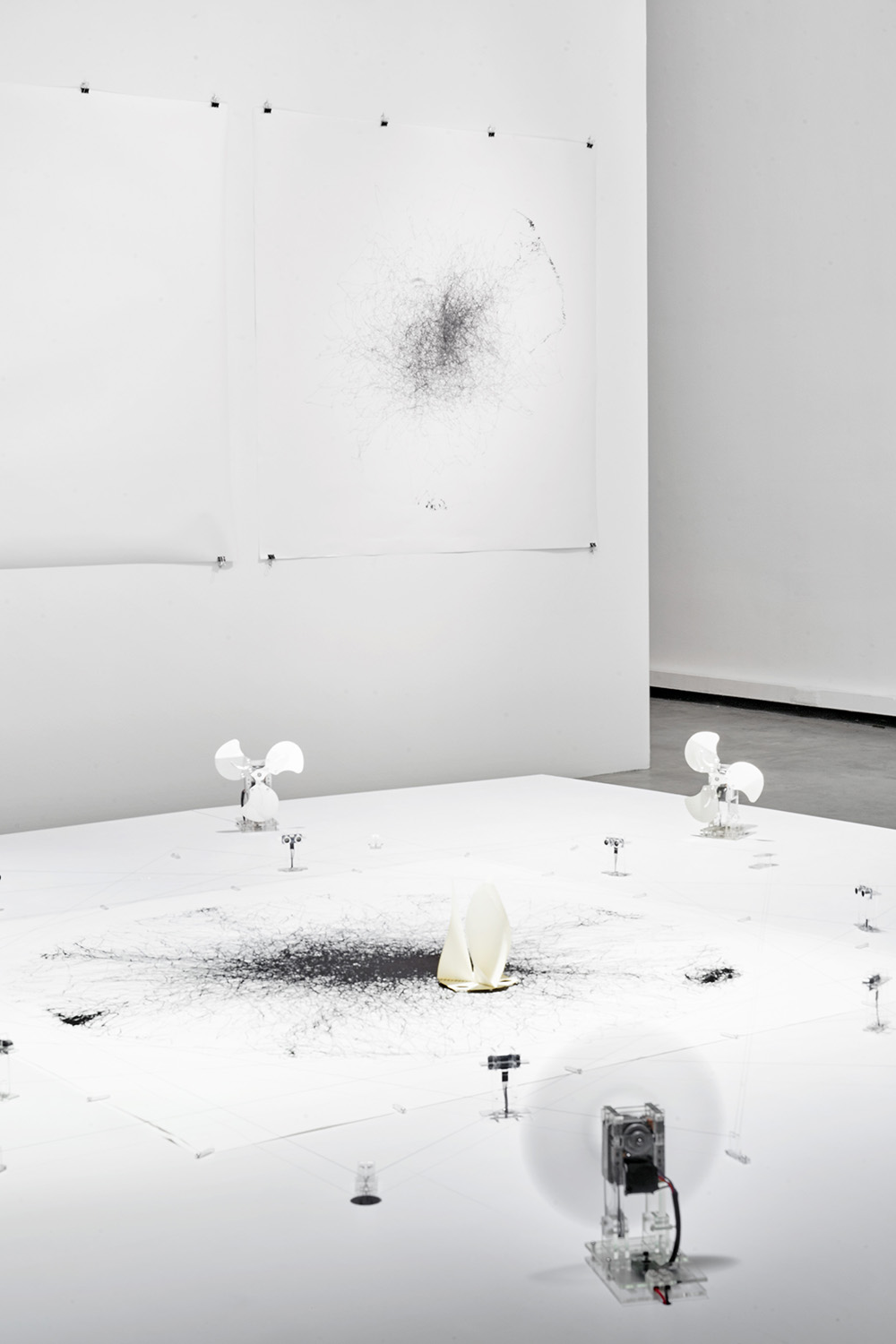 This exhibition combines automation and architecture to explore the potentials of generative drawing