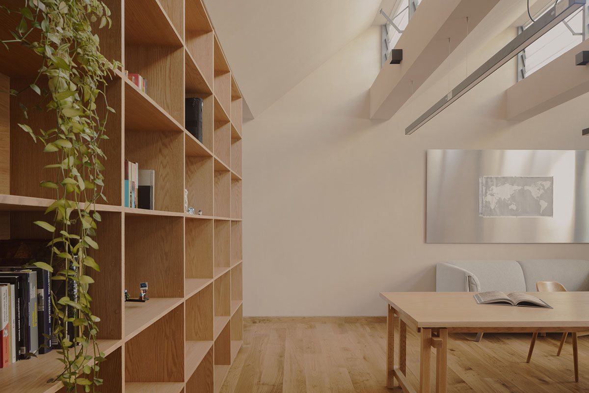 Taller Segovia Molina enriches beige Casa Aguilar with interior patios and an abundance of light