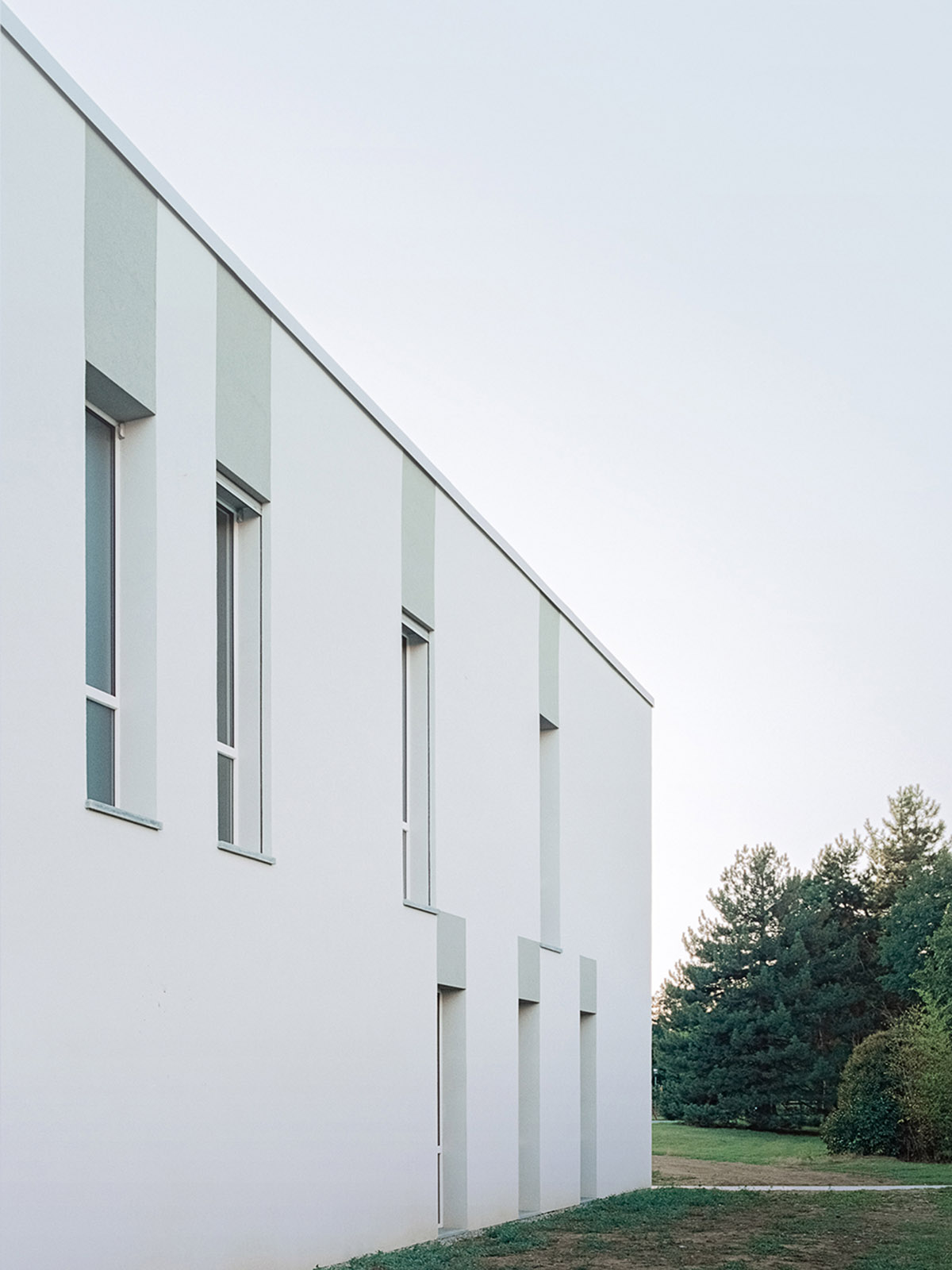 A team of young architects completes church of the Penitent Thief on the outskirts of Bologna