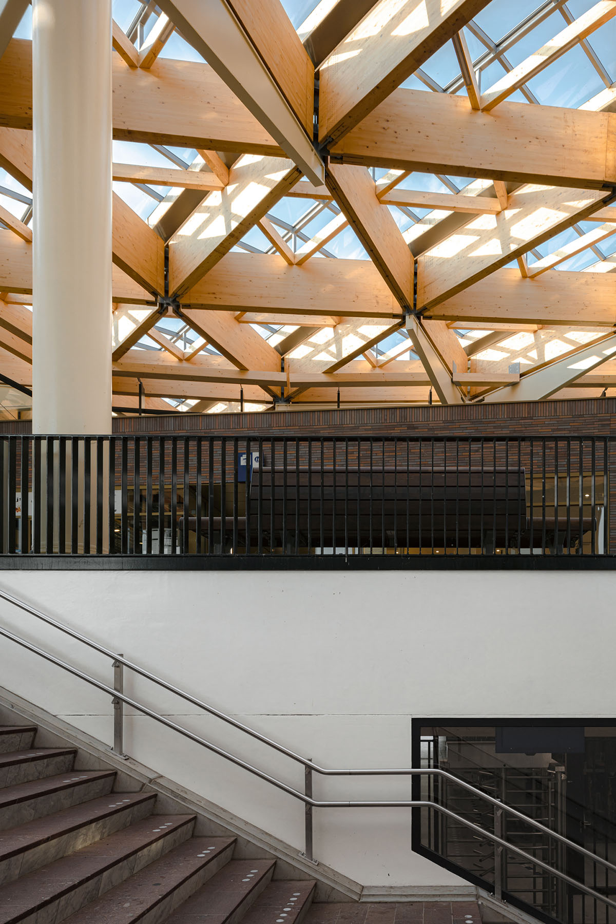 Powerhouse Company and De Zwarte Hond complete Assen Station with triangular wooden roof
