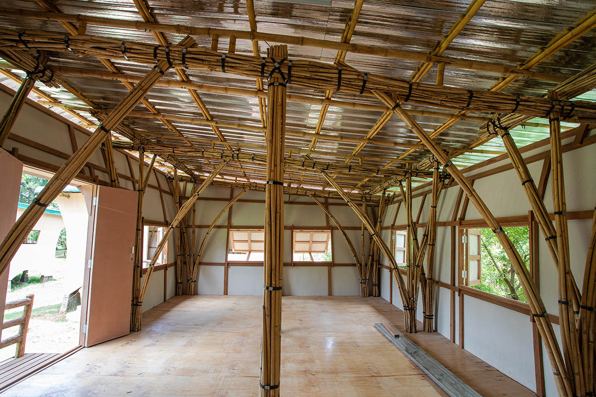 Blue Temple built affordable bamboo housing for displaced families at the price of a smartphone