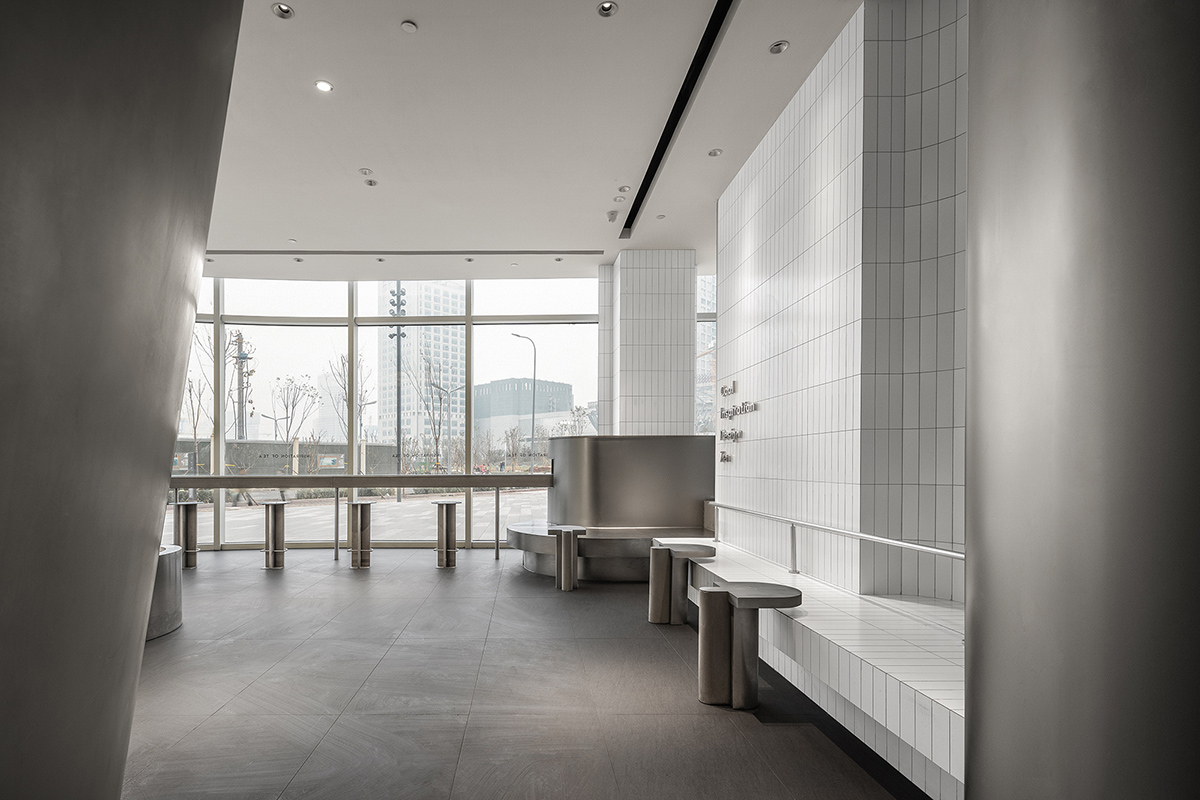 DAS Lab completes HEYTEA Store in Jinan with circular divisions activating movement inside