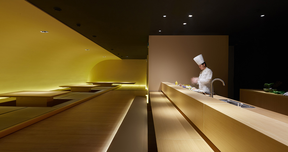 Hip-pop Architectural Decoration Design completes Setsugekka Cuisine with ultra-clear glass