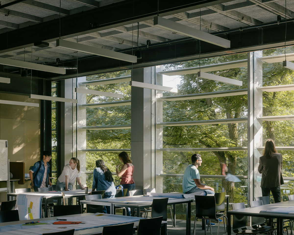 Civic Architects and VDNDP carve out Geo-faculty of ITC with four atria taking landscape inside 