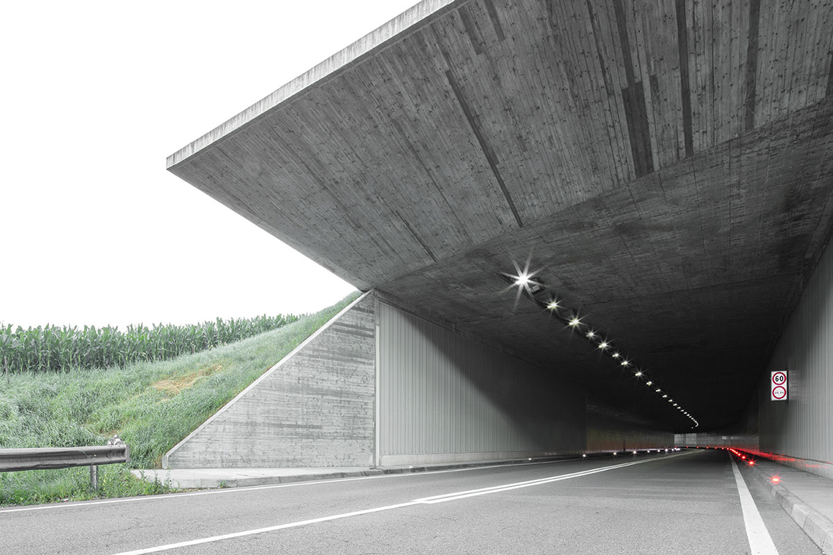 MoDusArchitects adds sculptural entry portals to the Bressanone-Varna Ring Road in Italy