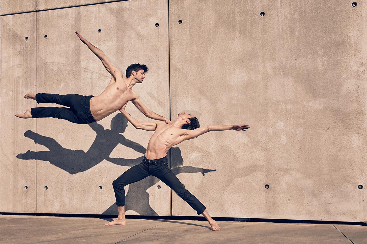 Choreographer Jacob Jonas combines art and dance through architectural backdrops