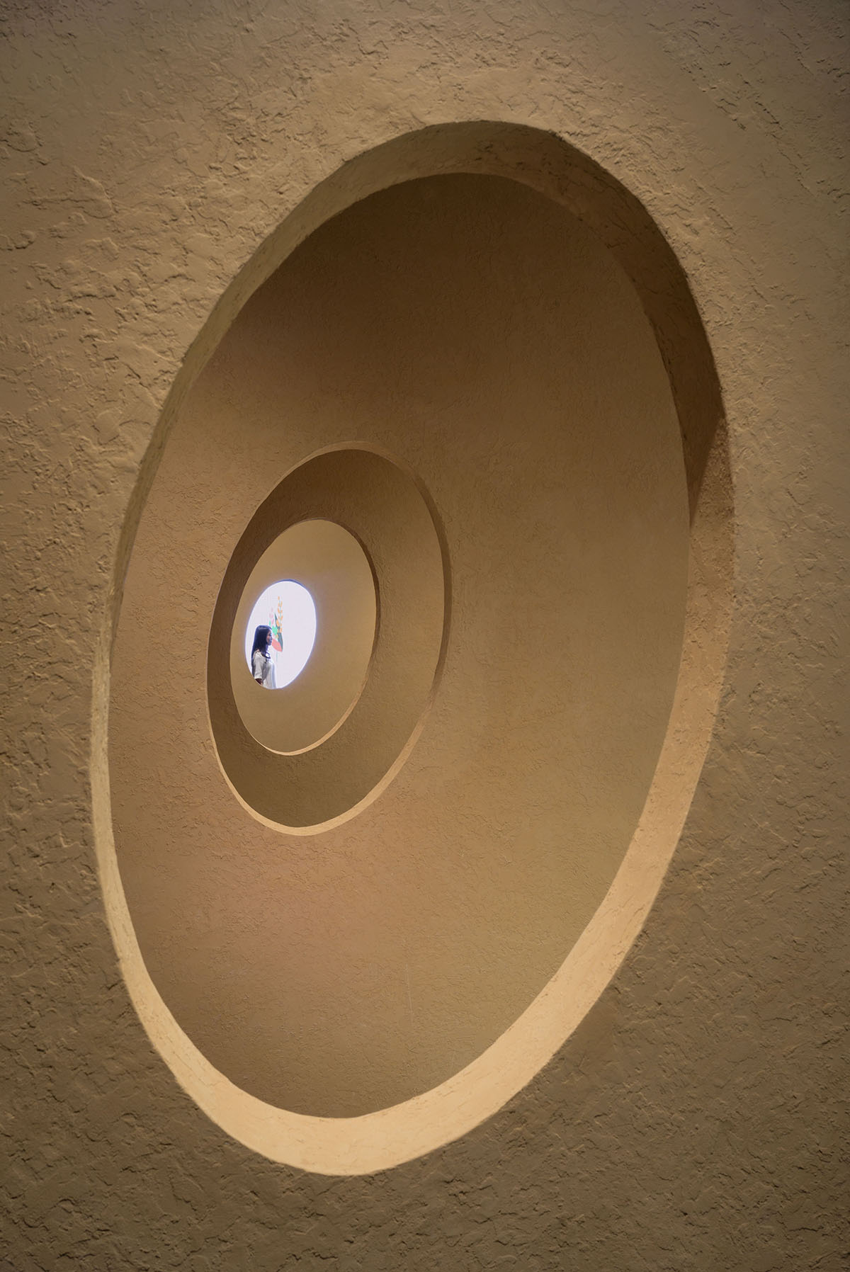 Leaping Creative reveals new leisure & wellness center in Chongqing, China