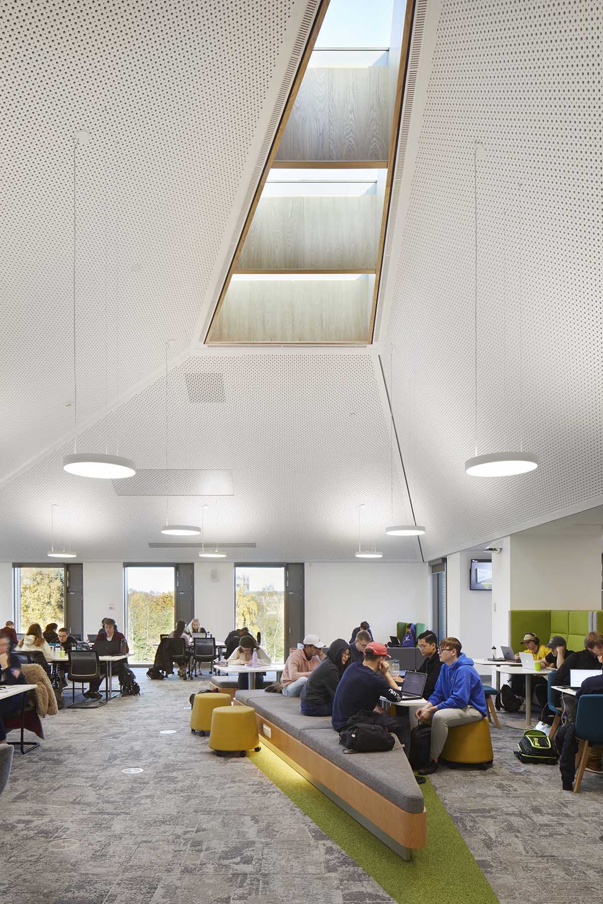 FaulknerBrowns Architects completes teaching and learning centre with pyramidal roofs in Durham