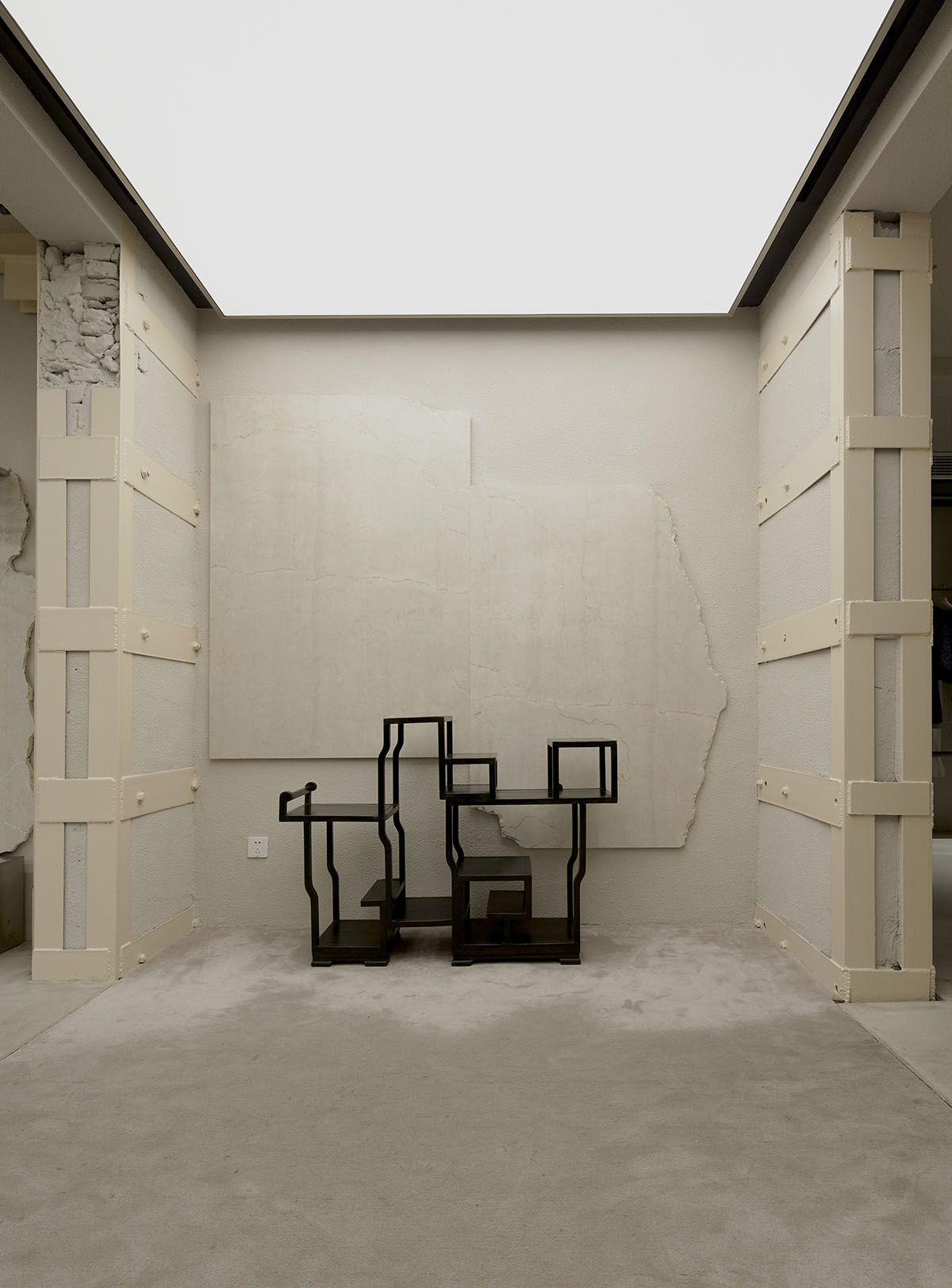 Sò Studio completes CANAL ST. Selected Store in Shanghai