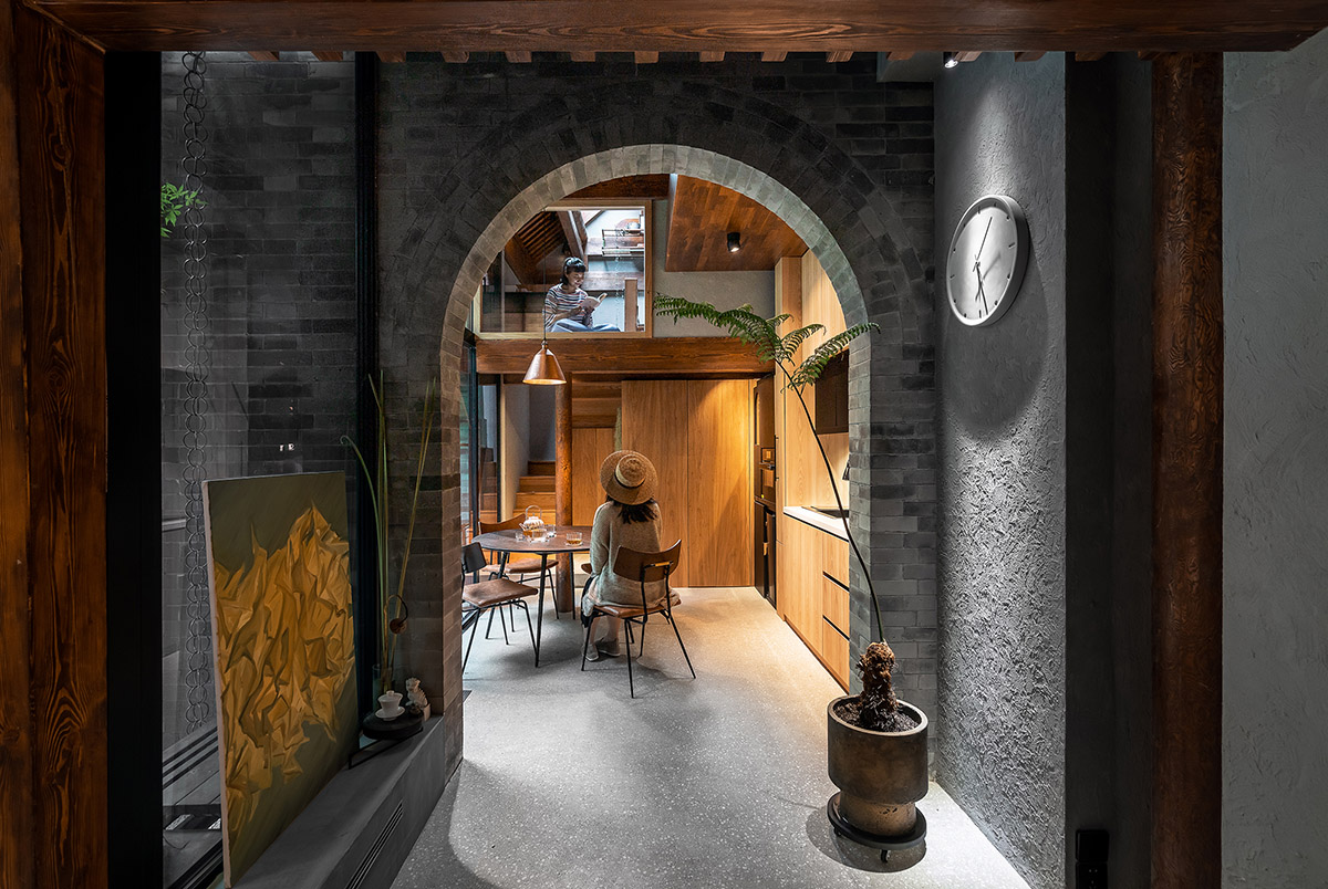 Days in YARD Studio renovates Beijing's old Hutong houses with new courtyard arrangement
