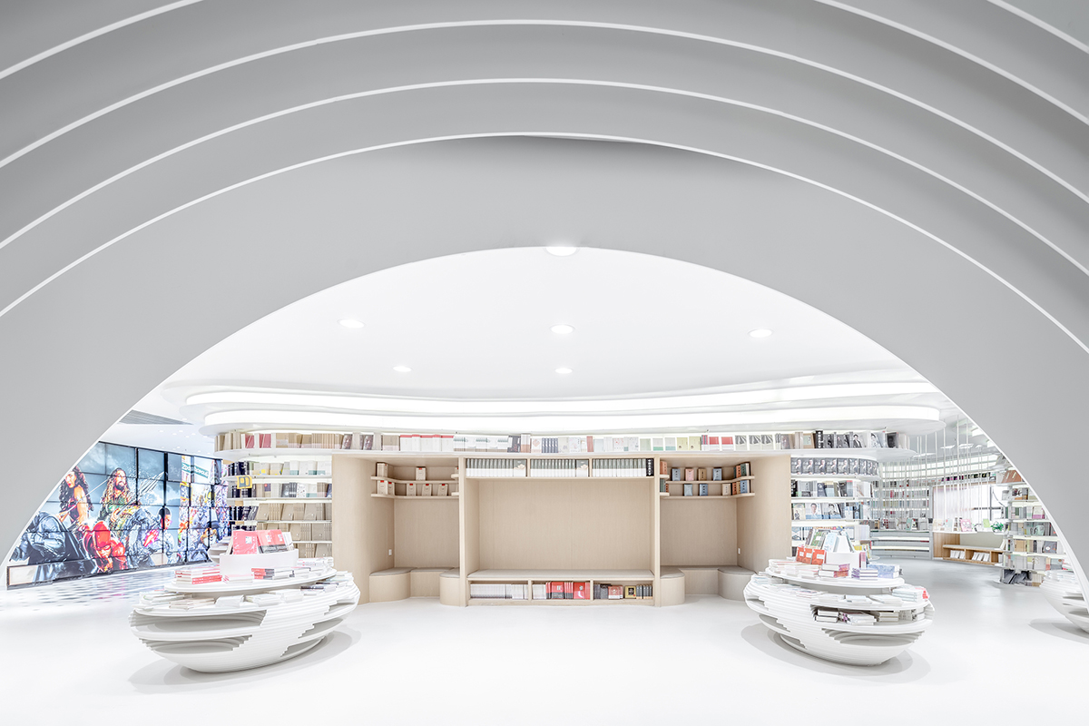 The First Zhongshu Bookstore in Xi'an, China by Wutopia Lab Performs a White Divine Comedy