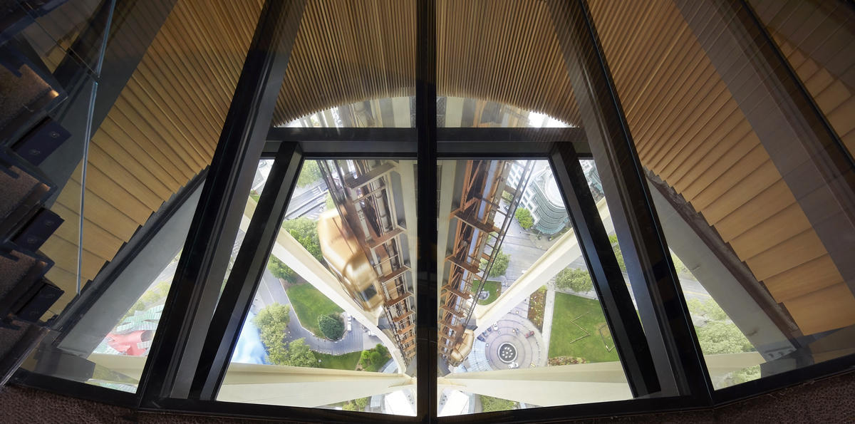 Olson Kundig completes renovation of Seattle Space Needle with 196-percent more glass than before