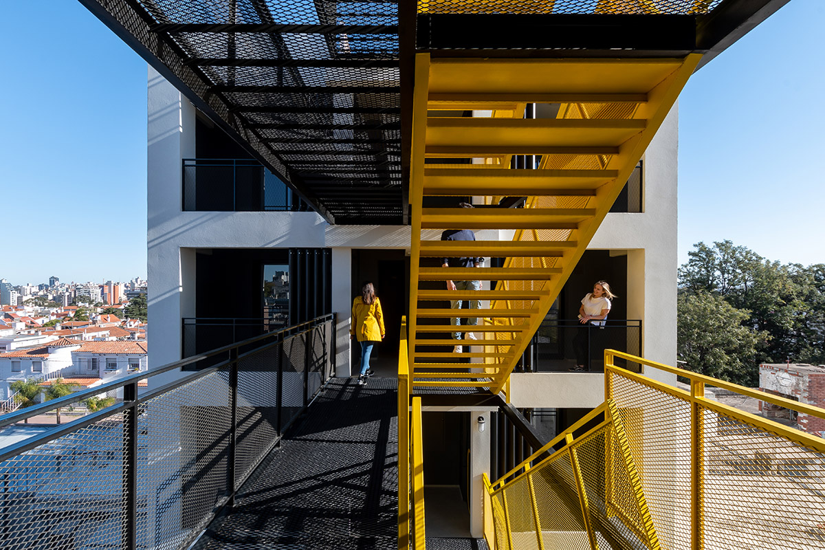 Quaranta & Coraglio Arquitectos completes Casa 40 Building in Cordoba