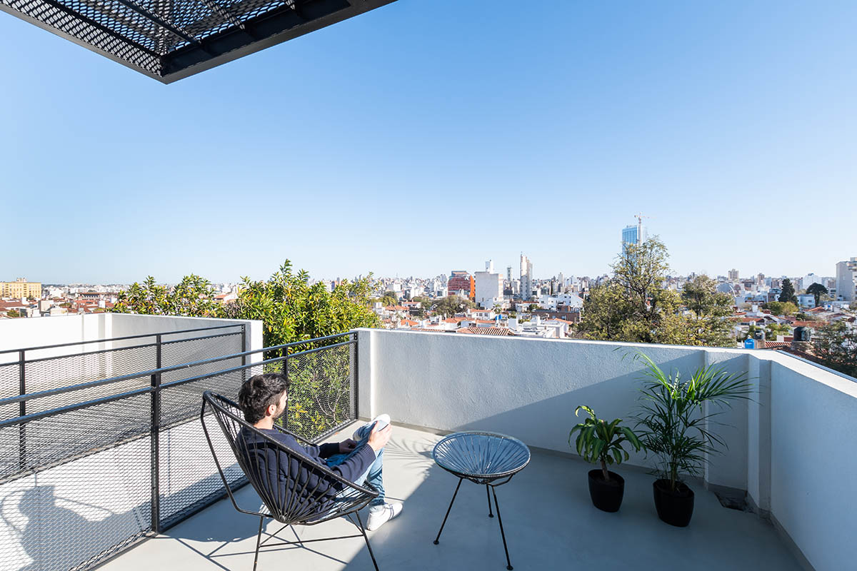 Quaranta & Coraglio Arquitectos completes Casa 40 Building in Cordoba