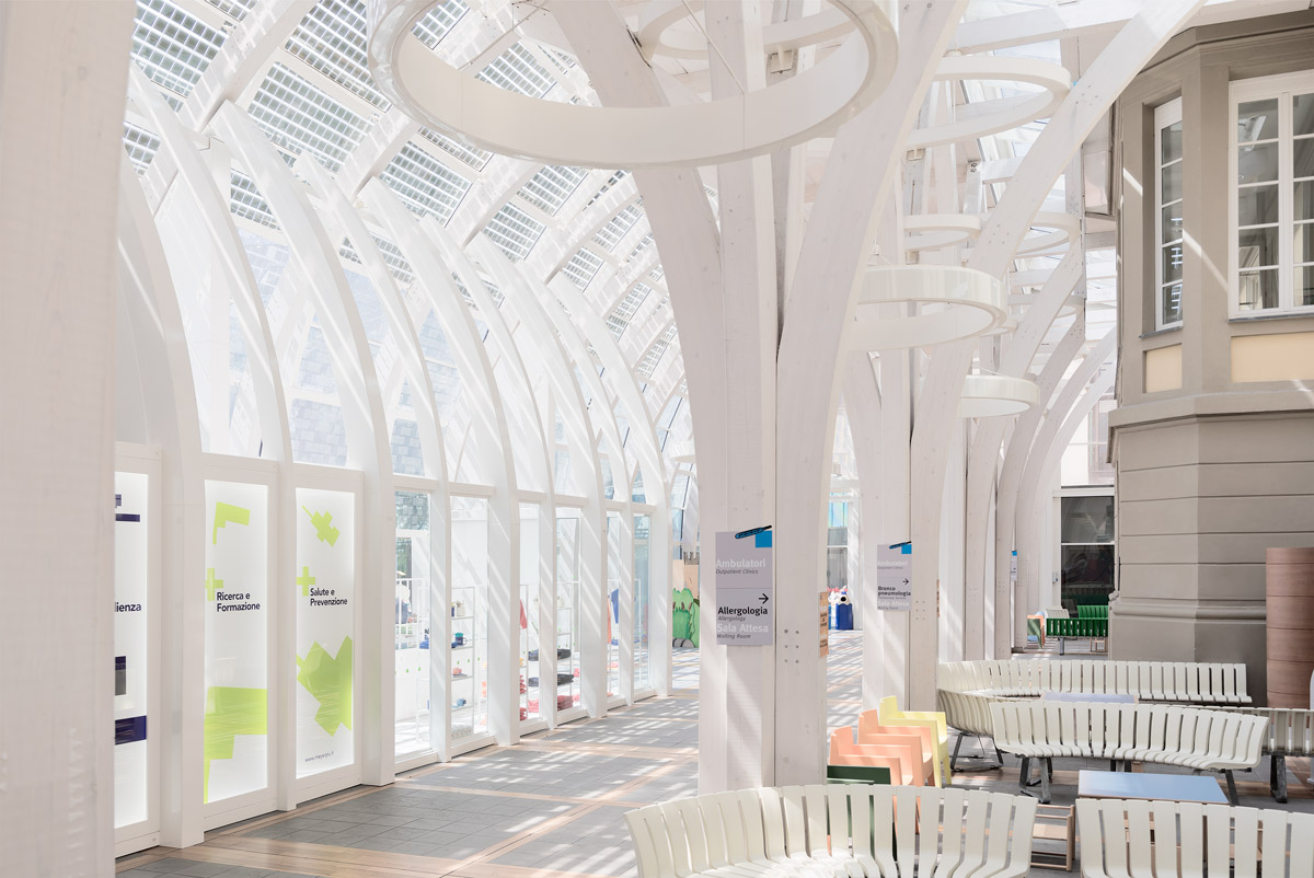 Margine created a tree-like pavilion for Meyer Pediatric Hospital Foundation in Florence