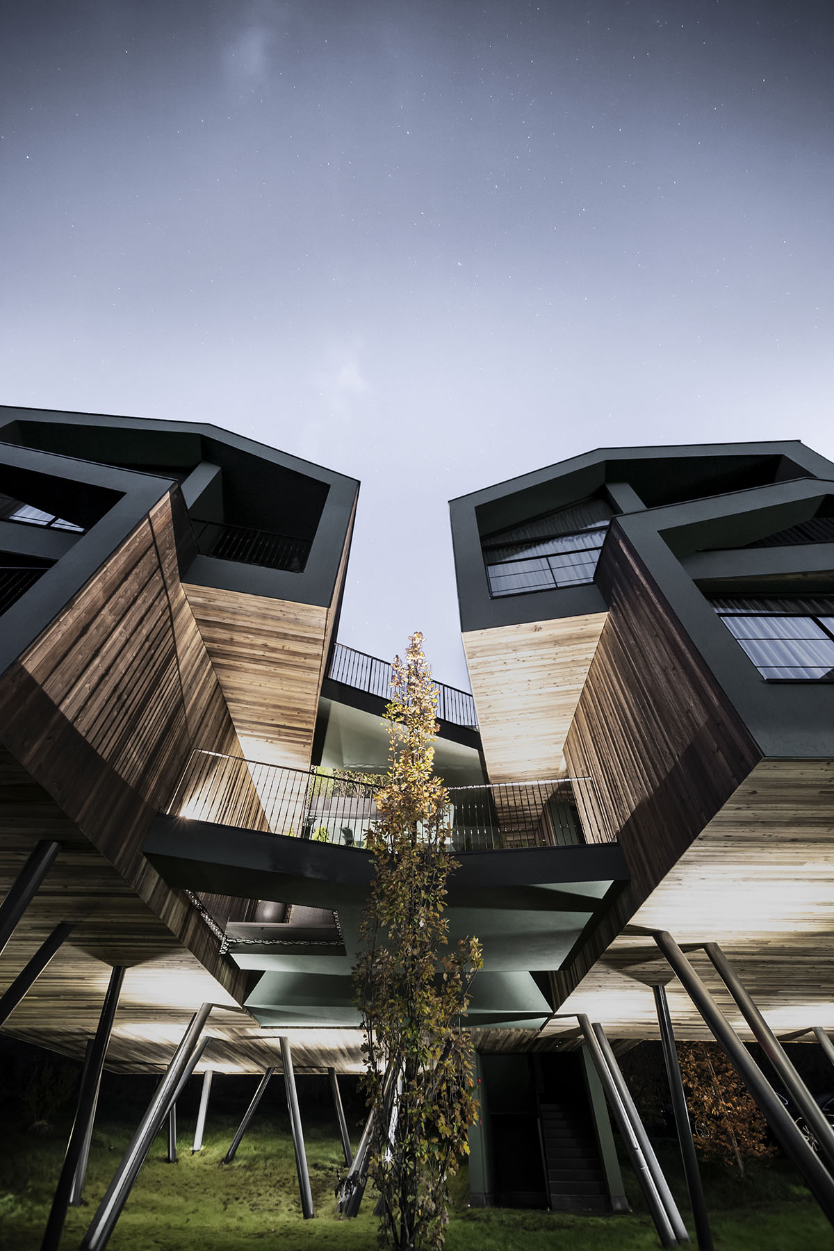 noa* network of architecture creates self-contained green tree suites raised on stilts in South Tyrol