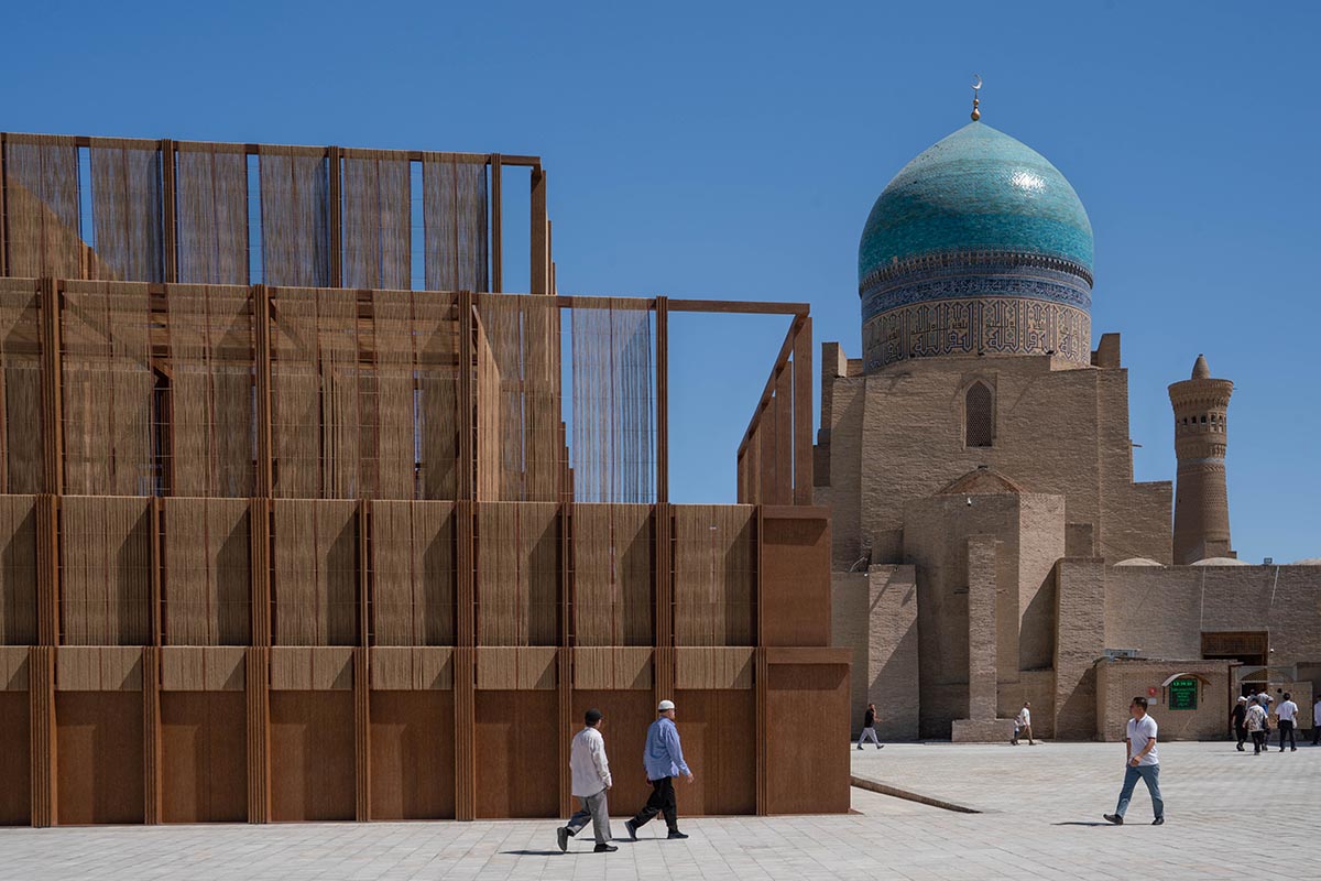 EAST Architecture brings AlMusalla installation to the Bukhara Biennial in Uzbekistan