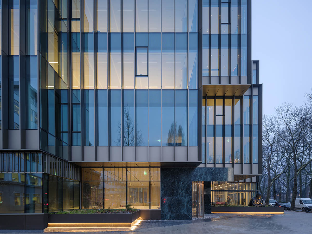 OMA completes Apollolaan 171 office complex that references to 