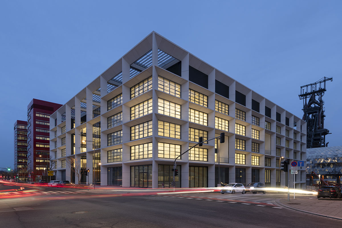 Foster + Partners completes office complex addressing flexible working environments in Luxembourg 