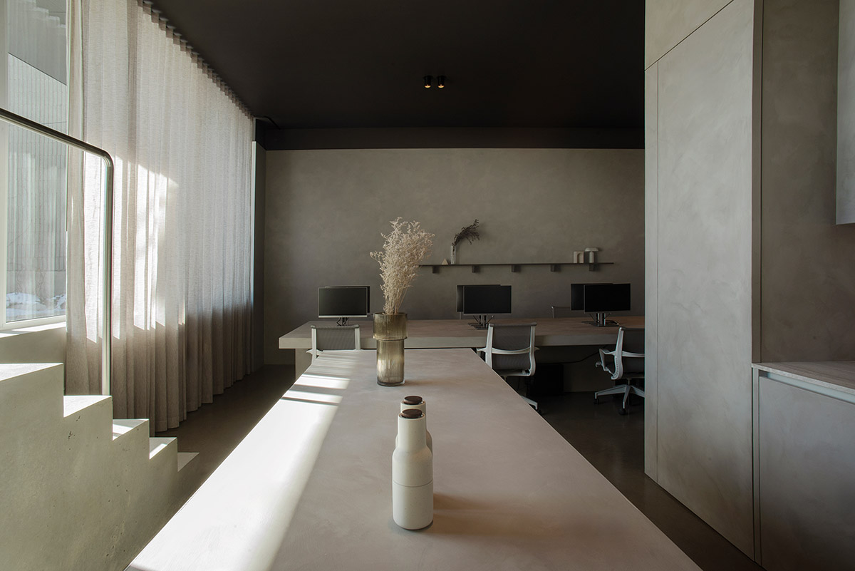 Maurice Martel architecte creates a home-like atmosphere for its new architecture office in Montreal