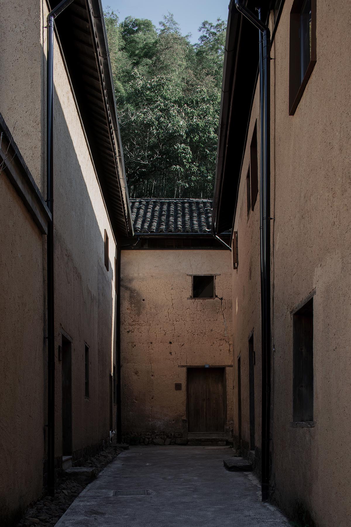 MDO converts existing village houses into a boutique hotel inspired by traditional lantern culture 