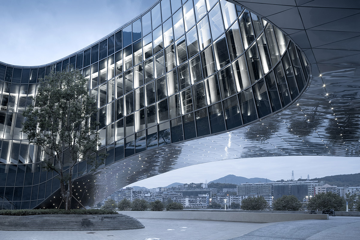 UAD проектирует веретенообразный музей Шуньчан, создавая городскую гостиную в Китае 