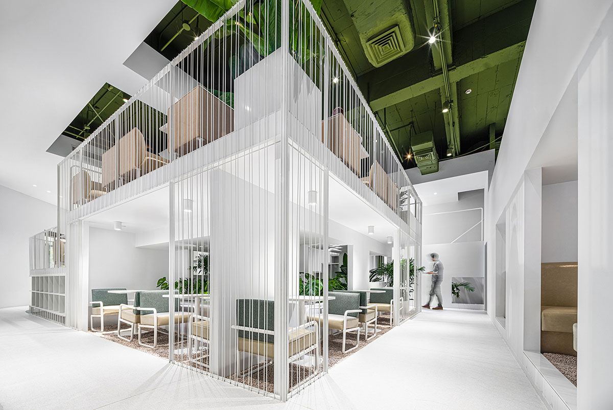 QUCESS Design completes Inno. EcoSLab combining white and green colors to energize interiors