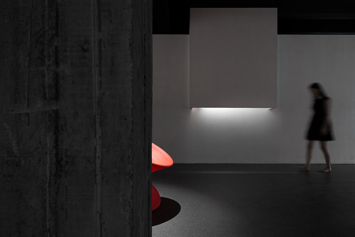 AD ARCHITECTURE Designed A Dreamy and Artistic Furniture Showroom in Guangdong, China