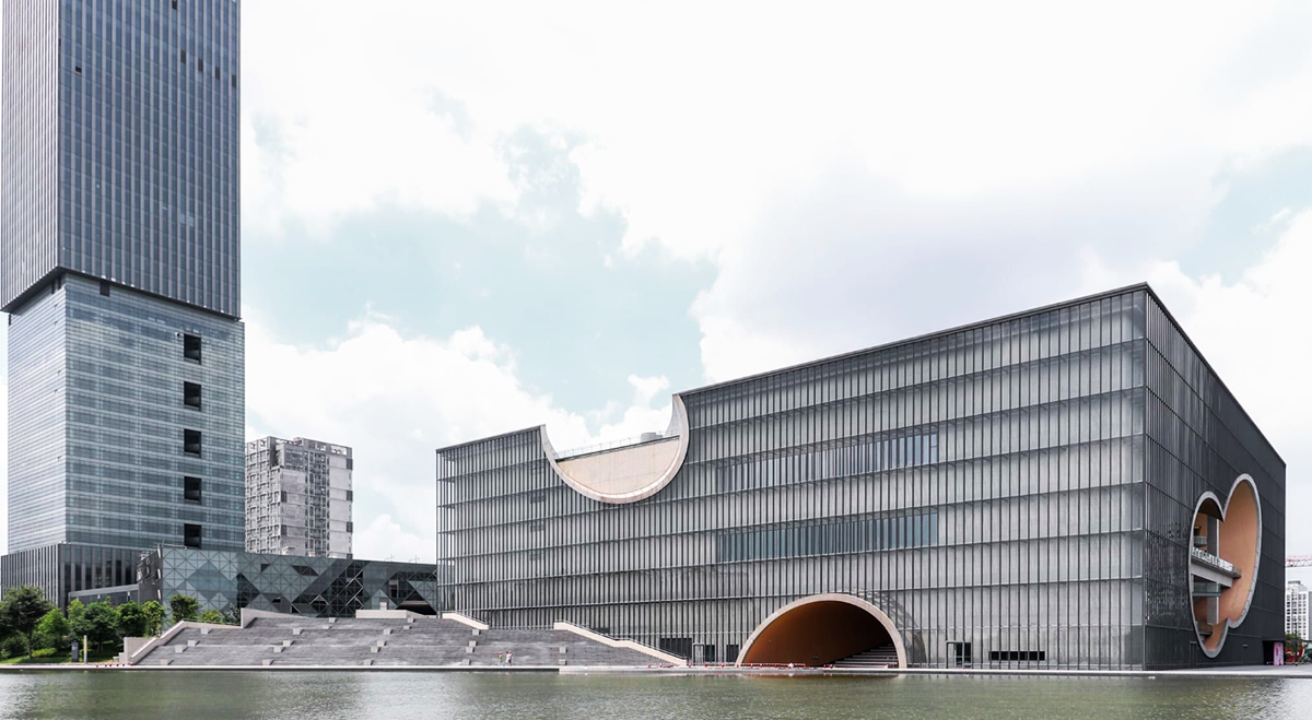 Yueqi Jazzy Li photographs Tadao Ando’s Shanghai Poly Grand Theatre