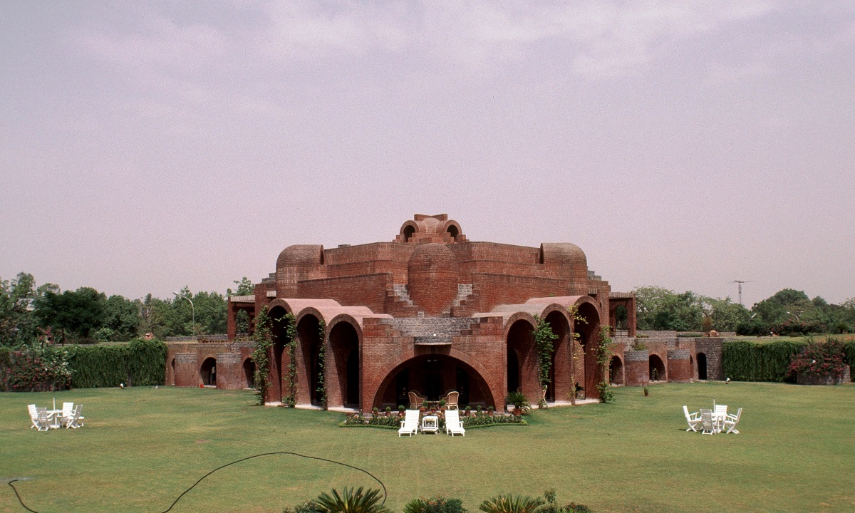 A Brick Sculpture To Work In: Satish Gujral-Designed Embassy of Belgium, New Delhi