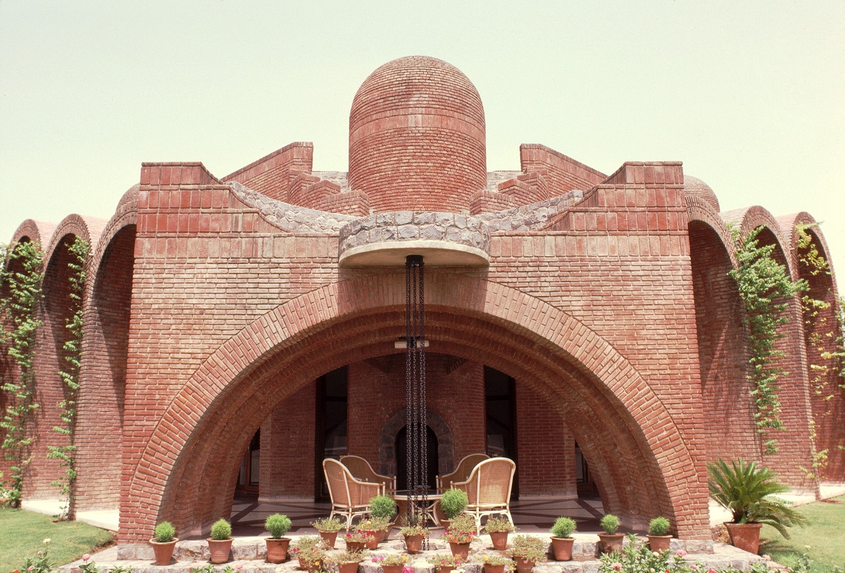 A Brick Sculpture To Work In: Satish Gujral-Designed Embassy of Belgium, New Delhi