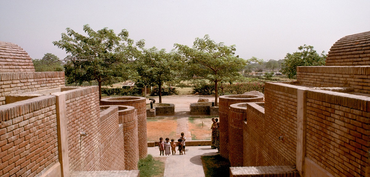 A Brick Sculpture To Work In: Satish Gujral-Designed Embassy of Belgium, New Delhi