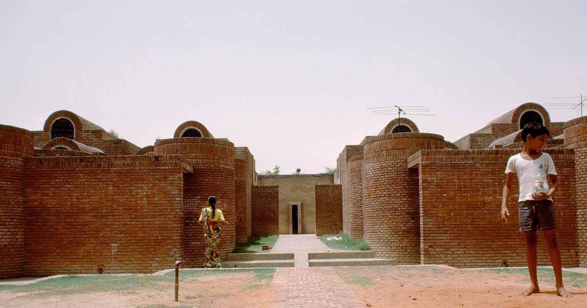 A Brick Sculpture To Work In: Satish Gujral-Designed Embassy of Belgium, New Delhi