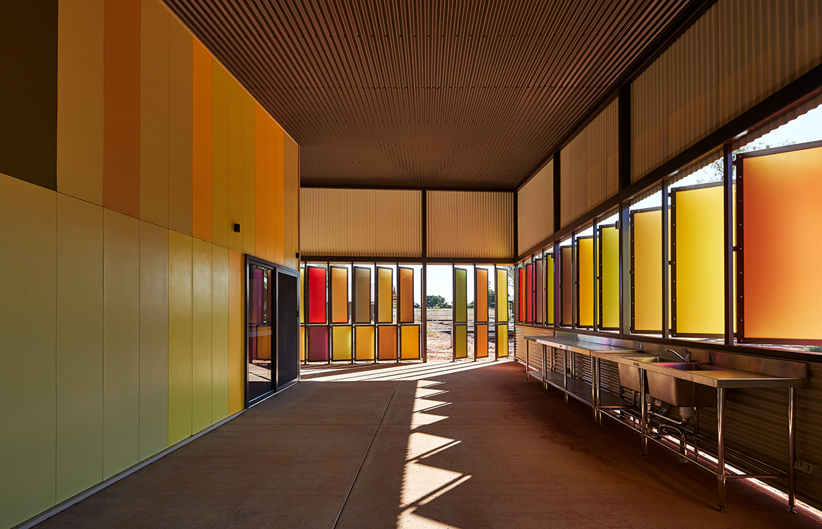 Fitroy Crossing Renal Hostel in Australia is crowned with the Best Use of Colour Award at WAF 2017