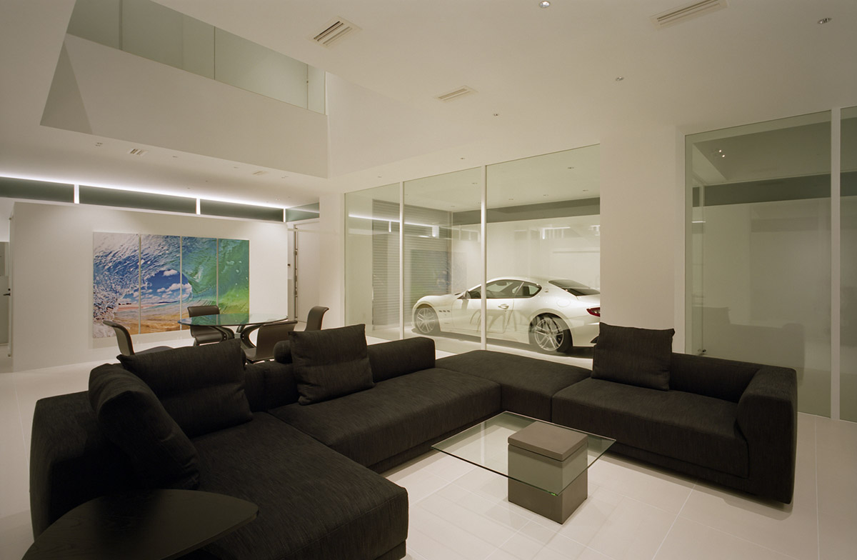 Fujiwaramuro Architects designs family house with thin skylights and transparent built-in garage