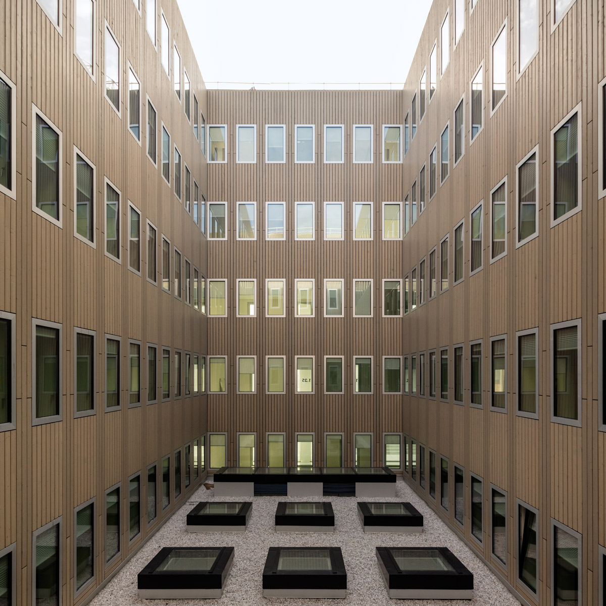 KAAN Architecten completes Science Institute with gridded fa&ccedil;ade within the Paris-Saclay Campus
