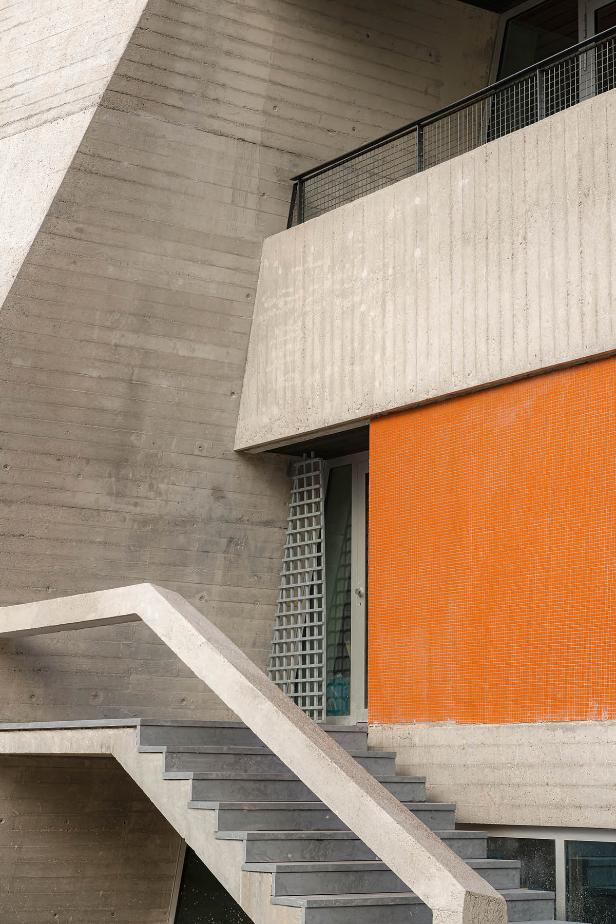 Powerhouse Company converts brutalist classic bunker into a 