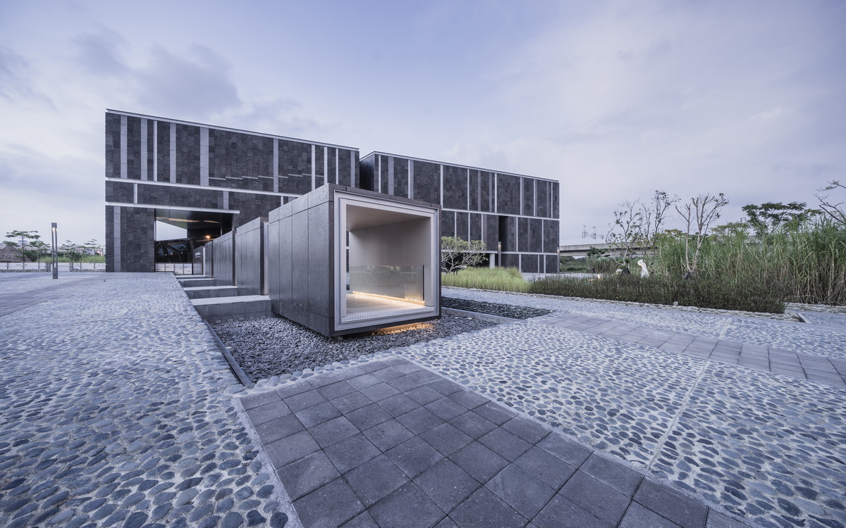 A New Taiwan Museum Under the Interweaving of Two Orders