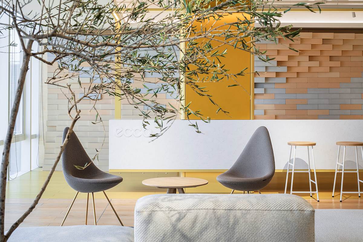 ECCO Xi'an Office by HONG Designworks is a space infused with natural rhythm