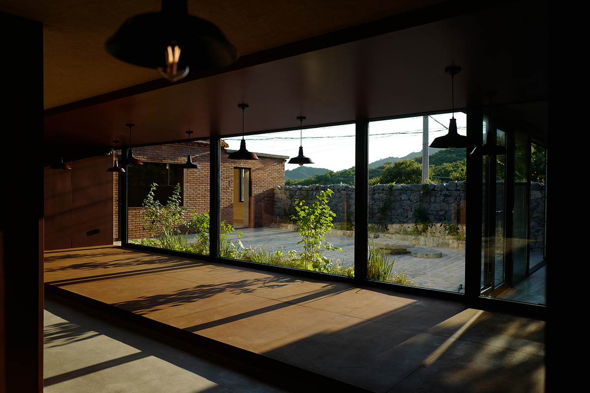 LLLab. Finished a Beijing Restaurant that Shows Cultural Renaissance of Rural Areas in China